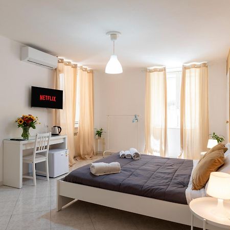 Napoli Centro, Dm Suites Ngoại thất bức ảnh