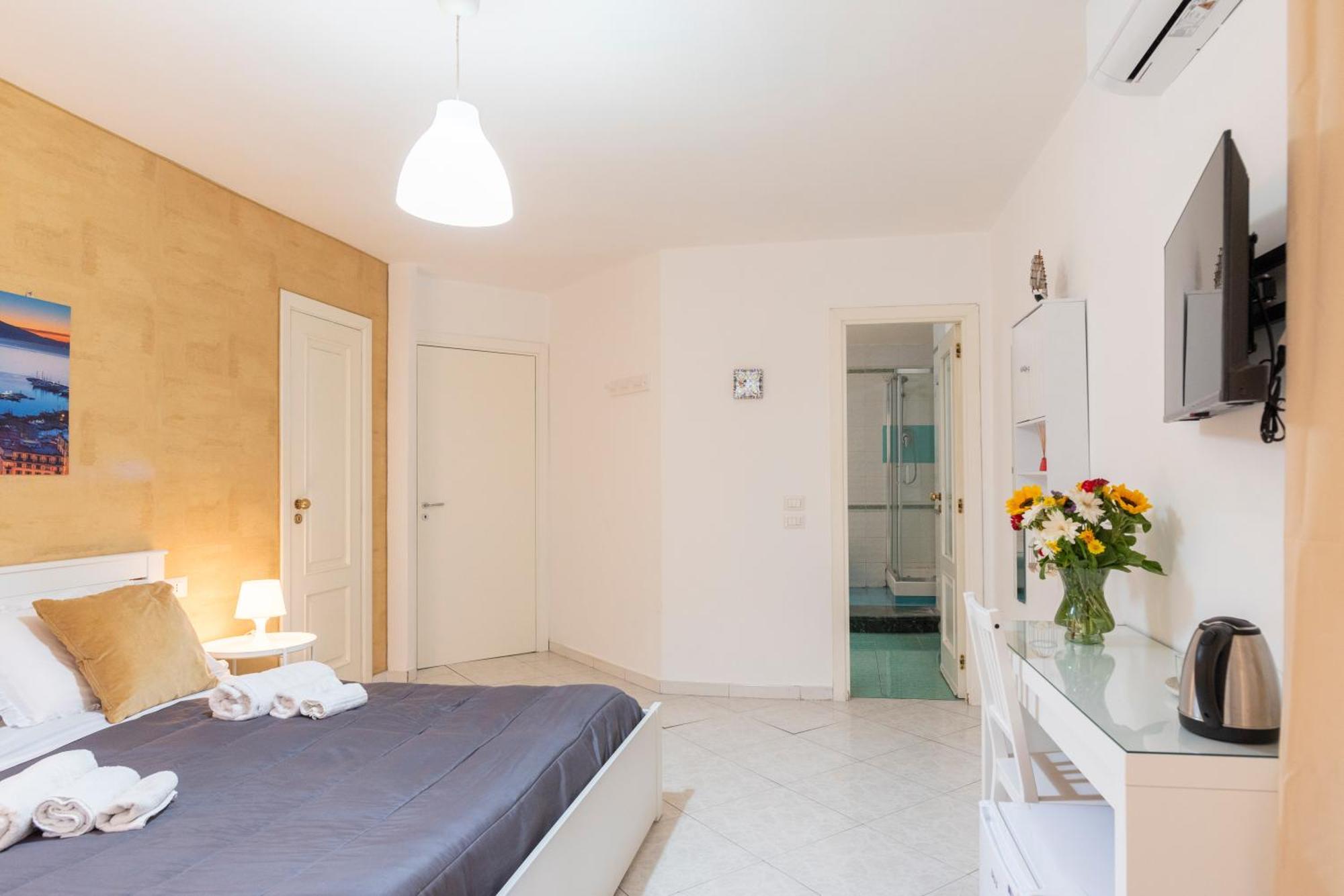 Napoli Centro, Dm Suites Ngoại thất bức ảnh