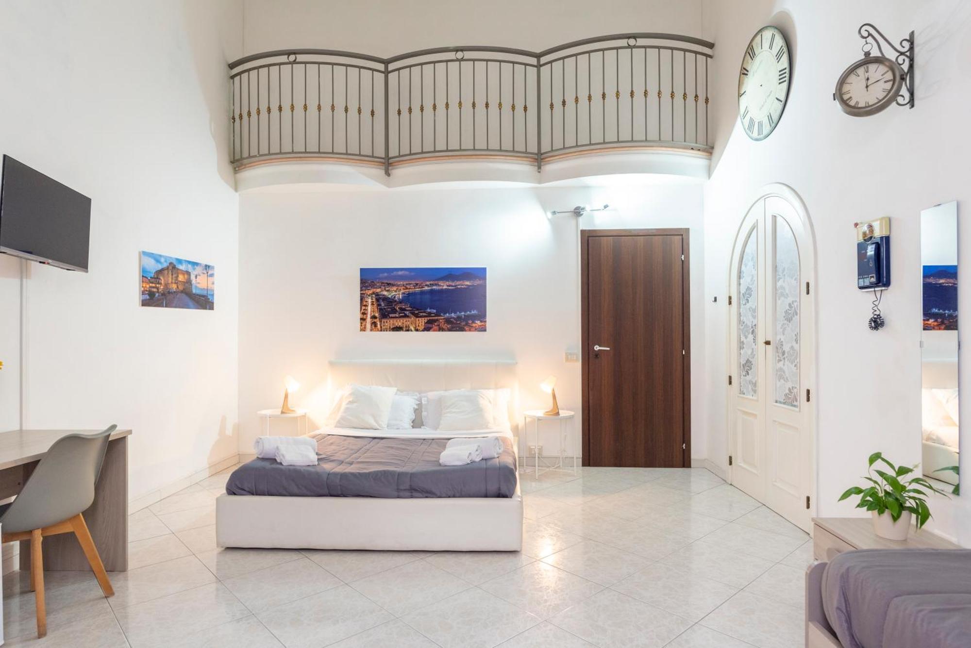 Napoli Centro, Dm Suites Ngoại thất bức ảnh