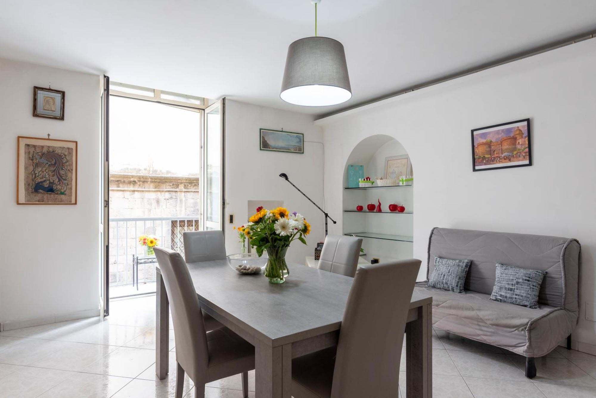 Napoli Centro, Dm Suites Ngoại thất bức ảnh